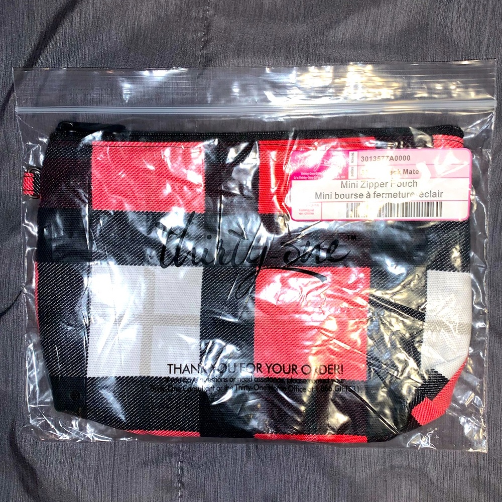 Thirty One mini zipper pouch in check mate